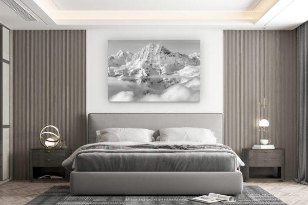 décoration murale chambre design - achat photo de montagne grand format - Grindelwald - Breithorn - image de montagne noir et blanc avec le sommet du massif montagneux dans une mer de nuage