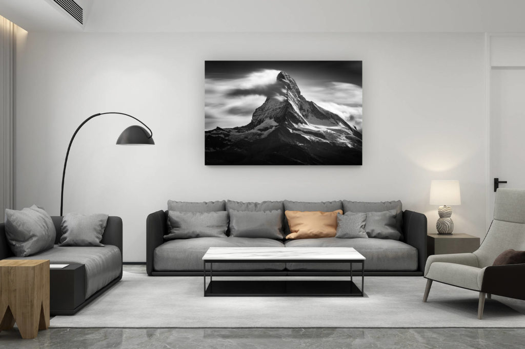 décoration salon contemporain suisse - cadeau amoureux de montagne suisse - Image noir et blanc du Cervin depuis Sunnega - Image de la plus belle montagne des Alpes Valaisannes de Zermatt -