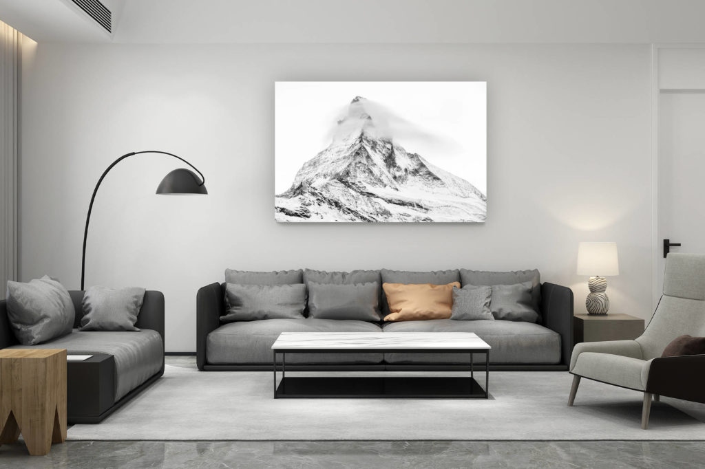 décoration salon contemporain suisse - cadeau amoureux de montagne suisse - Zermatt - Photo noir et blanc du sommet de montagne dans les Alpes Valaisannes après une tempête de neige