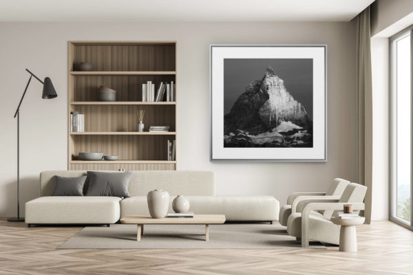 Dekoration Schweizer Chalet - Innenausstattung Schweizer Chalet - Bergfoto im Großformat - Foto Matterhorn Ostseite- Schwarz-Weiß-Foto von einem Berggewitter in Zermatt in den Walliser Alpen Schweiz