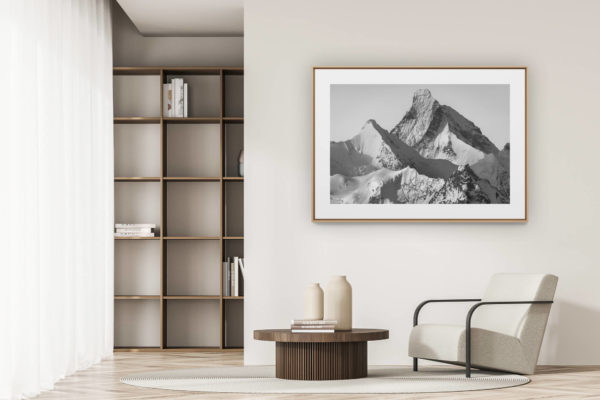 déco tendance salon moderne - photo montagne noir et blanc grand format - Cervin val d'Anniviers - photo de montagne en noir et blanc du sommet enneigée de  l'Obergabelhorn
