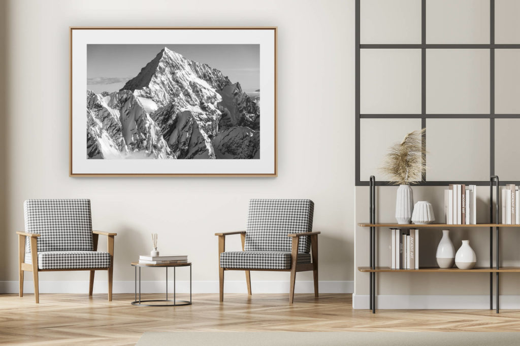 décoration intérieur moderne avec photo de montagne noir et blanc grand format - Dent Blanche Zermatt - Sommet de montagne en noir et blanc dans les Alpes Valaisannes et Engadine en Suisse