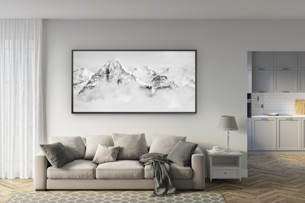 déco salon rénové - tendance photo montagne grand format - panoramic black and white photo of the mountain Dent Blanche
