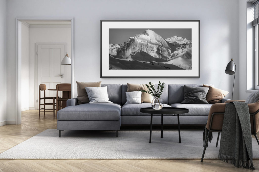 décoration intérieur salon rénové suisse - photo alpes panoramique grand format - Dent D'Hérens - Mont Durand - Image de sommet de montagne enneigée dans les Alpes Suisse en hiver