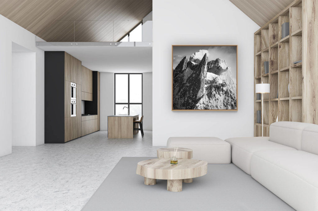 décoration murale chalet luxe rénové - photo montagne noir et blanc - La Dent du Géant - photo massif mont blanc en noir et blanc et des sommets des Grandes Jorasses dans les Alpes
