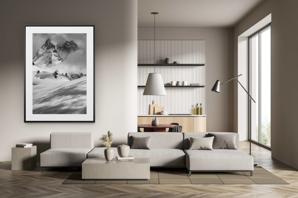 déco tendance salon moderne - photo montagne noir et blanc grand format - Dents de Bertol - photo de montagne en neige en noir et blanc sur les pistes de ski