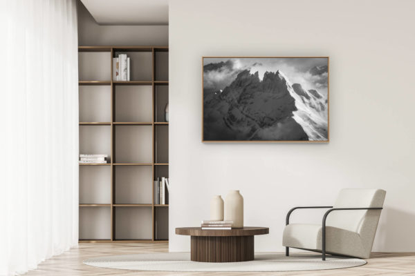 modern apartment decoration - art deco design - black and white photo - dents du midi - Avoriaz