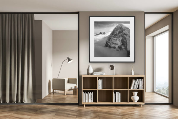 décoration chalet exclusif - tirage photo grand format - Eiger et sa face nord - image paysage de montagne et de neige noir et blanc