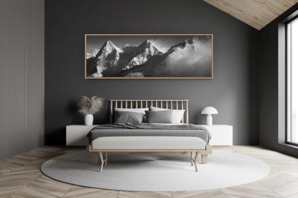 décoration chambre adulte moderne dans petit chalet suisse- photo montagne grand format - Panorama montagne eiger monch jungfrau - Photo panoramique montagne suisse - grindelwald