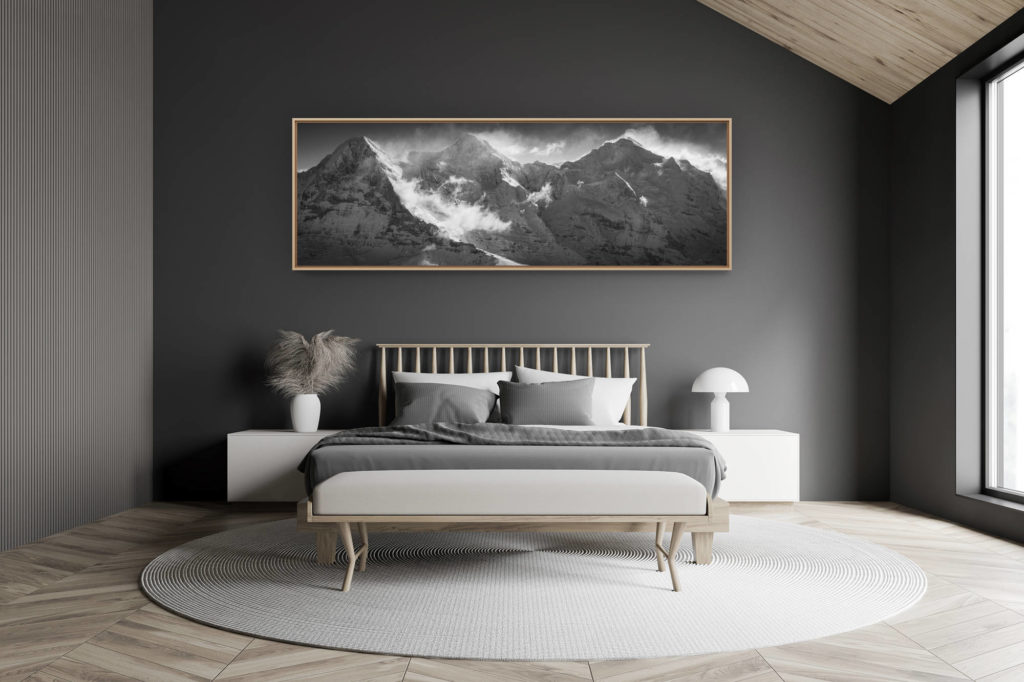 decoration chambre adulte moderne dans petit chalet suisse- photo montagne grand format - Eiger Monch Jungfau panorama - Schweizer Alpen gipfel - Bergfotos grindelwald
