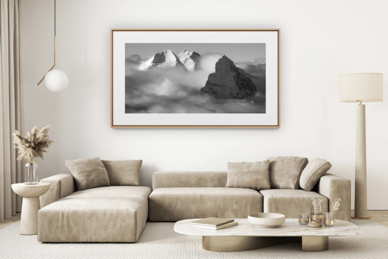 décoration salon clair rénové - photo montagne grand format - cadre photo montagne noir et blanc - achat photo montagne noir et blanc - tableau montagnes suisses