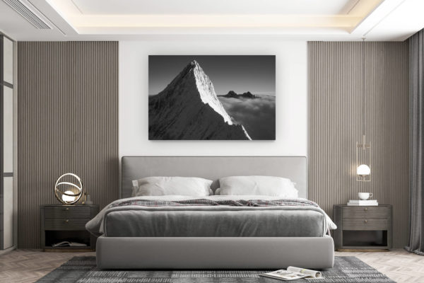 décoration murale chambre design - achat photo de montagne grand format - photo finsteraarhorn alpes bernoises - mer de nuages - montagne enneigée noir et blanc - paysage suisse haute montagne