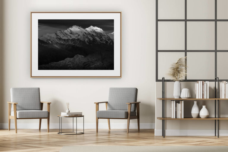 décoration intérieur moderne avec photo de montagne noir et blanc grand format - Photo vallée de Saas-Fee - Image montagne Valais Suisse Alpes - Fletschhorn - Lagginhorn