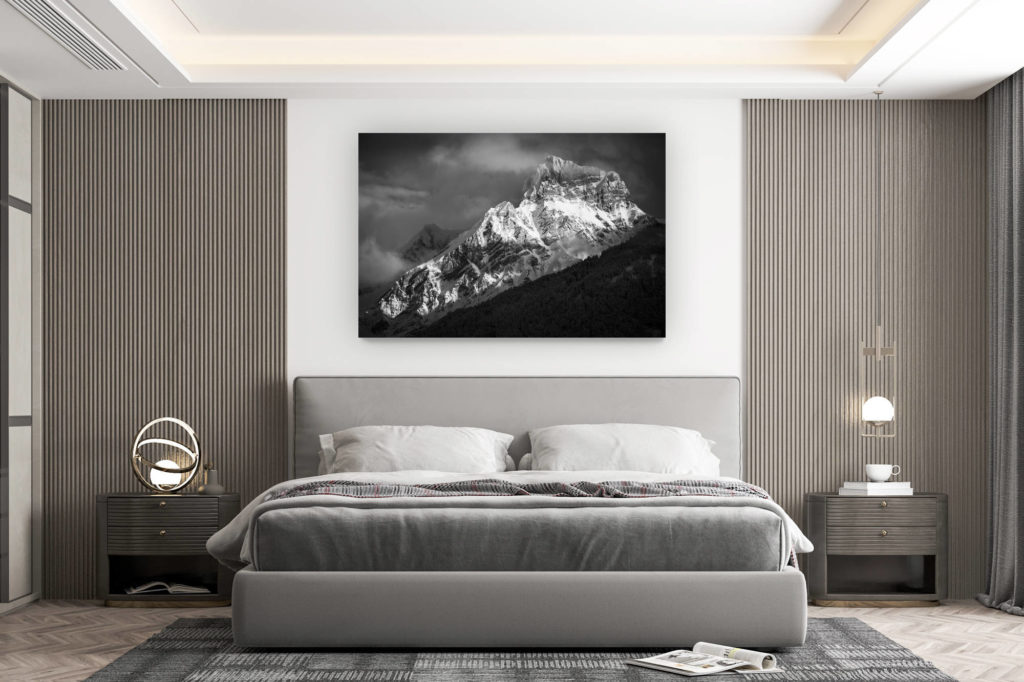 wanddekoration zimmer design - kaufen großformatiges bergfoto - Grand Muveran in einem Meer von Wolken - photo interieur chalet montagne