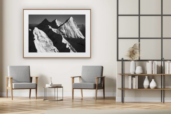 décoration intérieur moderne avec photo de montagne noir et blanc grand format -