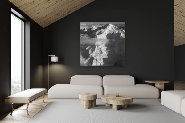 architecte intérieur rénovation chalet suisse - photo montagne grand format - massif du mont blanc noir et blanc - glacier de bionnassay - voie normale mont blanc
