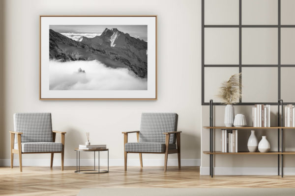 décoration intérieur moderne avec photo de montagne noir et blanc grand format -