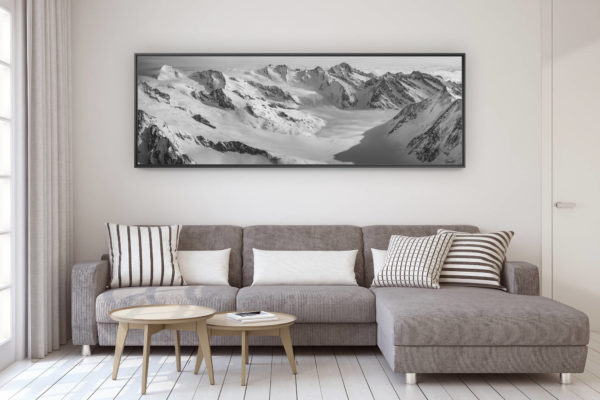 décoration murale design salon moderne - photo montagne grand format - Konkordiaplatz -Vue panoramique de montagne de neige en noir et blanc dans les Alpes Bernoises en Suisse
