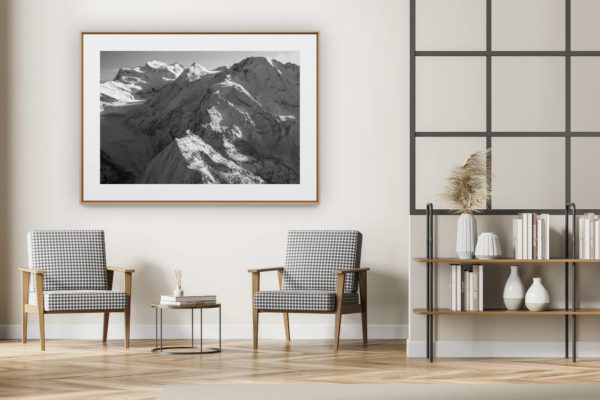 décoration intérieur moderne avec photo de montagne noir et blanc grand format - Les Combins - Photo de paysage des montagnes des Alpes de Crans Montana Suisse
