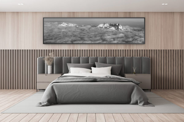 photo montagne noir et blanc - décoration chambre adulte - décoration chalet de montagne - image de montagne : Panorama de montagne - Les Dents du Midi et la Tour Sallière dans une mer de nuages