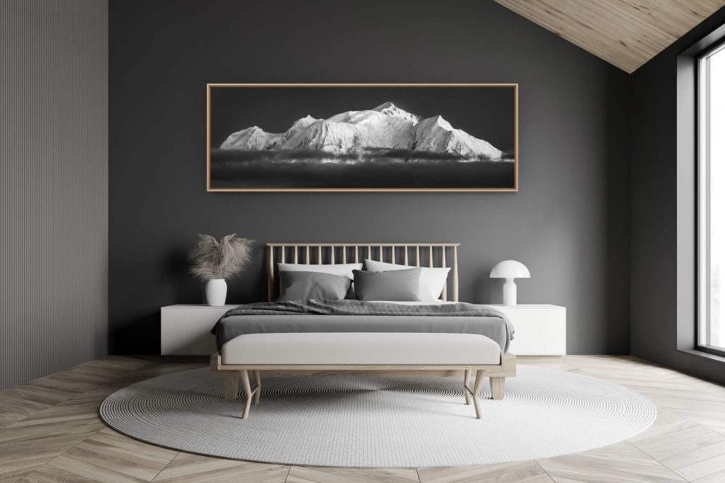 décoration chambre adulte moderne dans petit chalet suisse- photo montagne grand format - Massif du Mont blanc - image Montagne - mont blanc images
