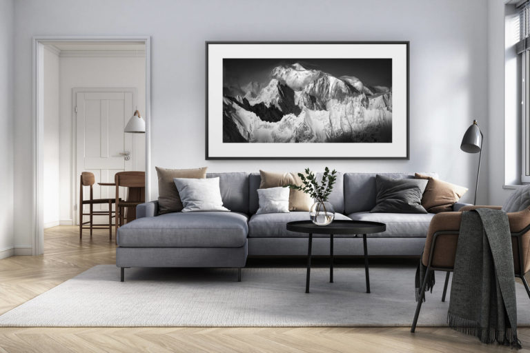 décoration intérieur salon rénové suisse - photo alpes panoramique grand format - Montagne Verbier mont blanc - Superbe photo du mont blanc et du massif du Mont Blanc en noir et blanc