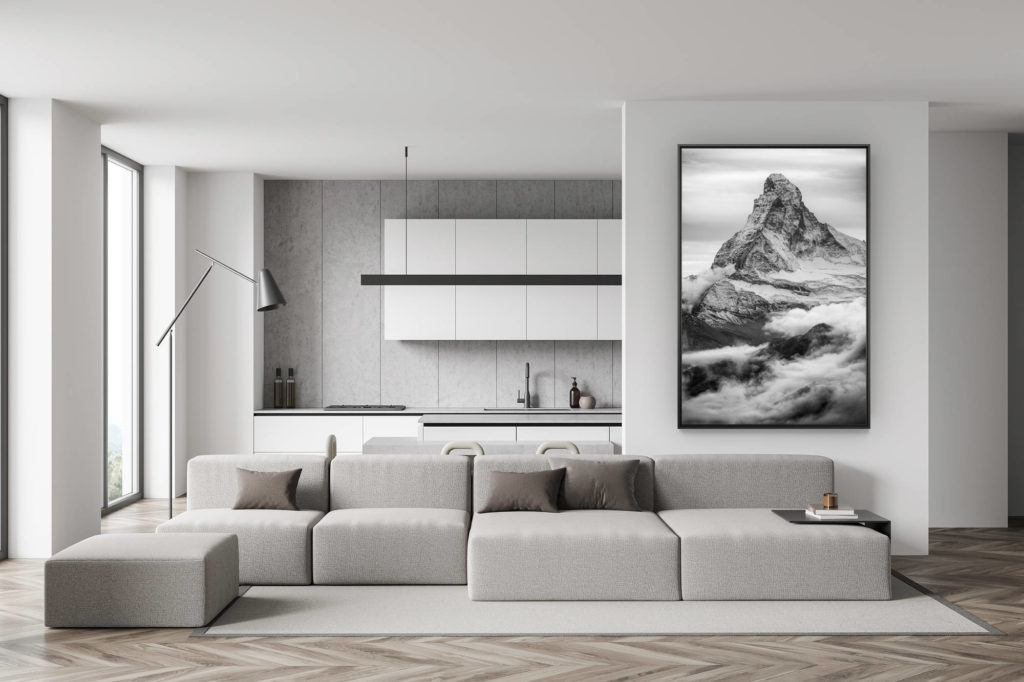 décoration murale salon suisse - photo montagne noir et blanc - déco salle à manger tendance - Photo de la Mer de nuage sur le sommet du Matterhorn à Zermatt dans les Alpes Valaisannes en Suisse