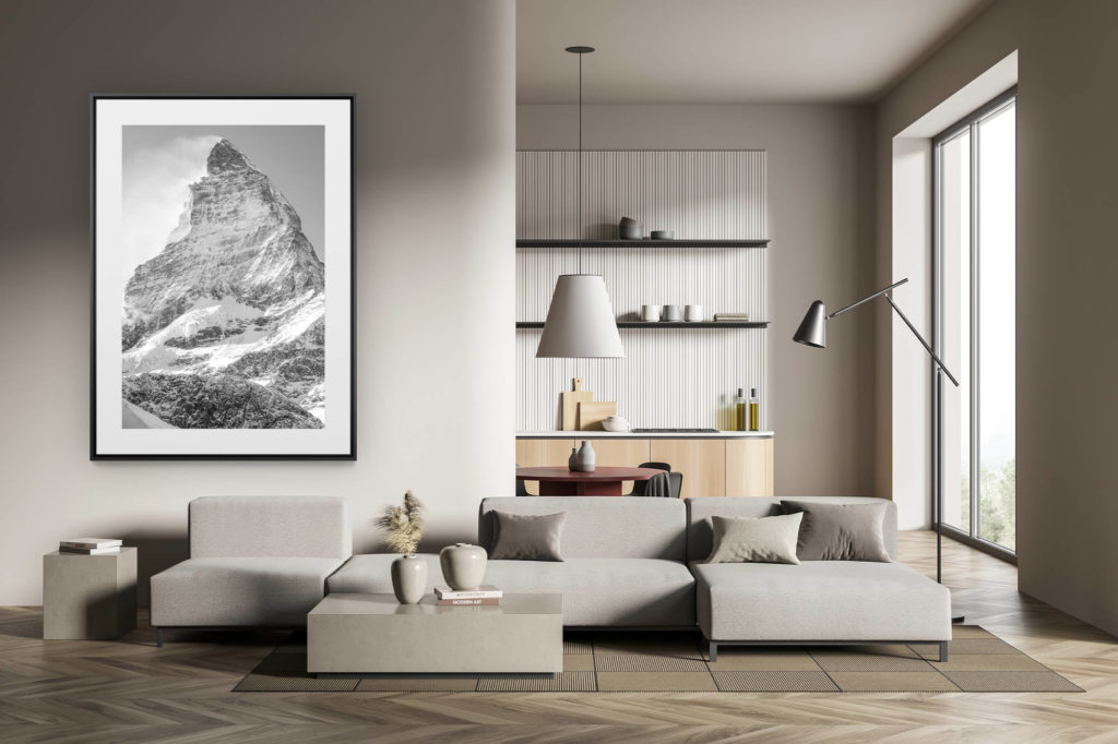 déco tendance salon moderne - photo montagne noir et blanc grand format - Matterhorn - la plus belle montagne de Suisse dans le vent et les nuages  des Alpes valaisannes