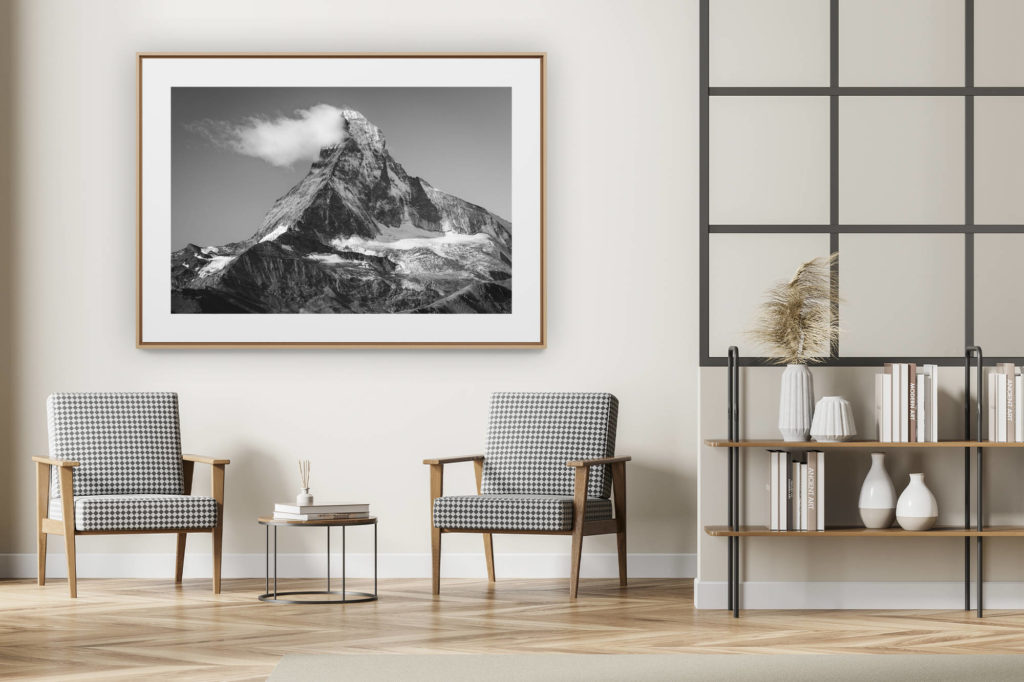 décoration intérieur moderne avec photo de montagne noir et blanc grand format - Photo encadrée du Matterhorn Mont Cervin - image des montagnes suisses de Zermatt dans les Alpes Valaisannes et le canton du Valais