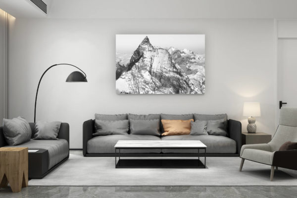 décoration salon contemporain suisse - cadeau amoureux de montagne suisse - Matterhorn Mont Cervin face Ouest - photo Zermatt cervin Suisse en noir et blanc et de la roche de montagne enneigée