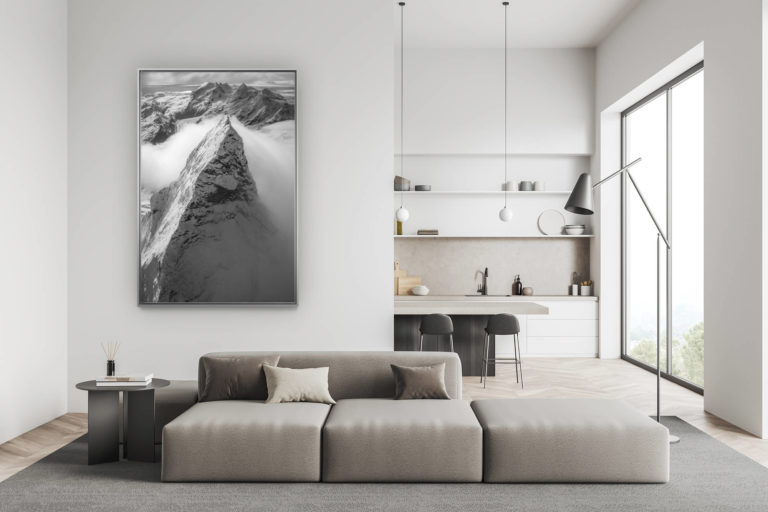 décoration salon suisse moderne - déco montagne photo grand format - Cervin face nord - Mont Cervin face Ouest - Monte Rosa - Sommet de montagne dans les nuages