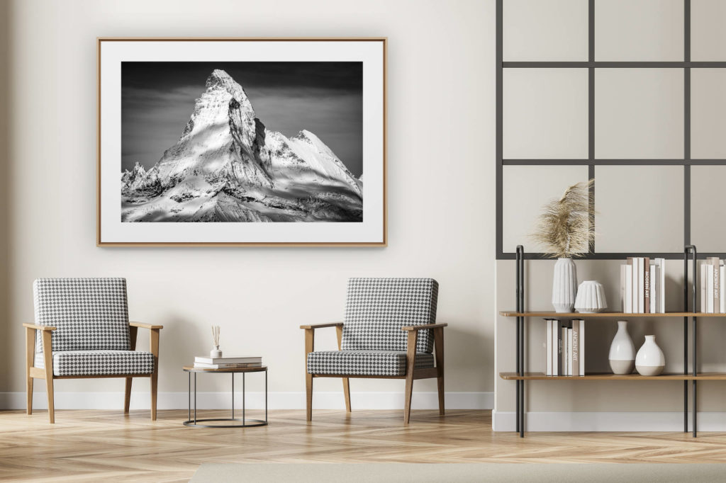 décoration intérieur moderne avec photo de montagne noir et blanc grand format - Matterhorn Zebra - belle photo de montagne enneigée dans les Alpes Suisses du canton du Valais