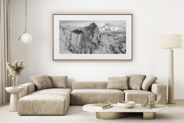 décoration salon clair rénové - photo montagne grand format - Miroir d'Argentine - Dents du Midi - Panorama montagne suisse dans une mer de nuages