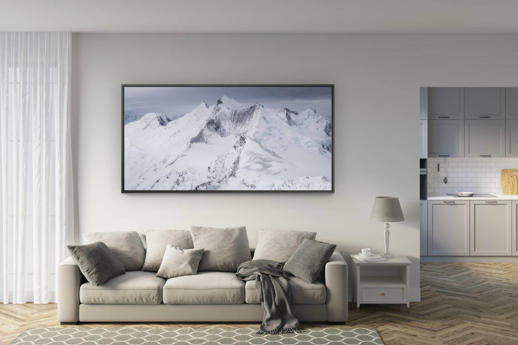 déco salon rénové - tendance photo montagne grand format - Poster panoramique Mischabels - panorama montagne noir et blanc