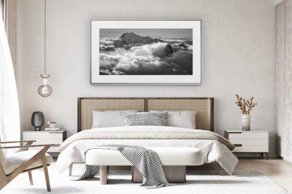 déco chambre chalet suisse rénové - photo panoramique montagne grand format - panorama mont-blanc aiguille du midi dans une mer de nuage - Photo zen Grandes Jorasses et l'Aiguille du Midi