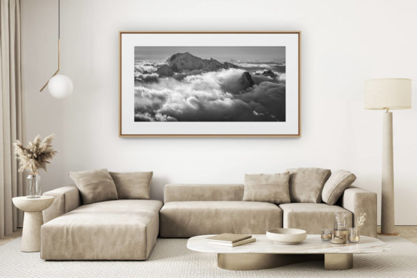 décoration salon clair rénové - photo montagne grand format - panorama mont-blanc aiguille du midi dans une mer de nuage - Photo zen Grandes Jorasses et l'Aiguille du Midi