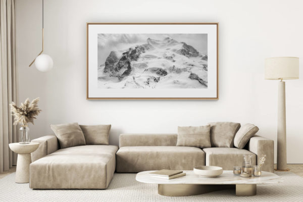 décoration salon clair rénové - photo montagne grand format - Mont Rose - photo d'un paysage de montagne - massif rocheux montagneux du Monte Rosa en noir et blanc - plus haut sommet suisse