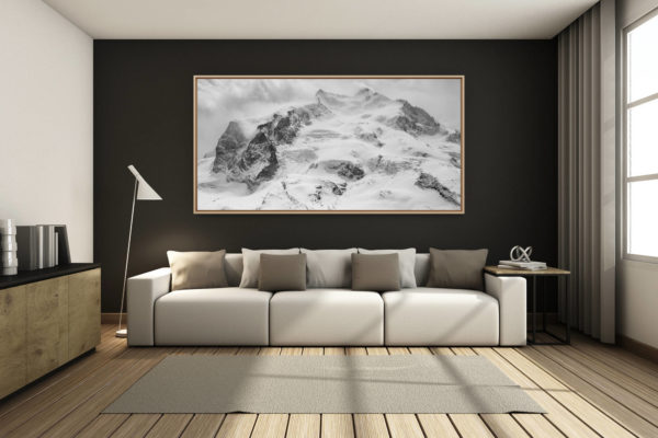 déco salon chalet rénové de montagne - photo montagne grand format -  - Mont Rose - photo d'un paysage de montagne - massif rocheux montagneux du Monte Rosa en noir et blanc - plus haut sommet suisse