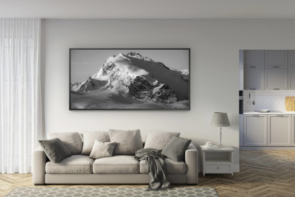 déco salon rénové - tendance photo montagne grand format - Mont Rose - Image paysage de montagne du massif montagneux en neige  du Monte Rosa en noir et blanc