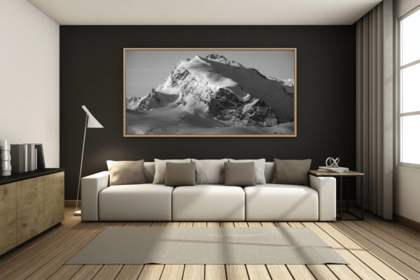 déco salon chalet rénové de montagne - photo montagne grand format -  - Mont Rose - Image paysage de montagne du massif montagneux en neige  du Monte Rosa en noir et blanc