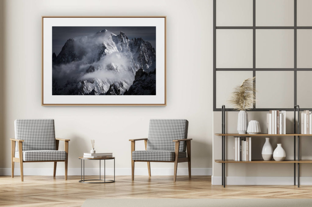décoration intérieur moderne avec photo de montagne noir et blanc grand format - Massifs du mont blanc enneigés - Aiguille Verte