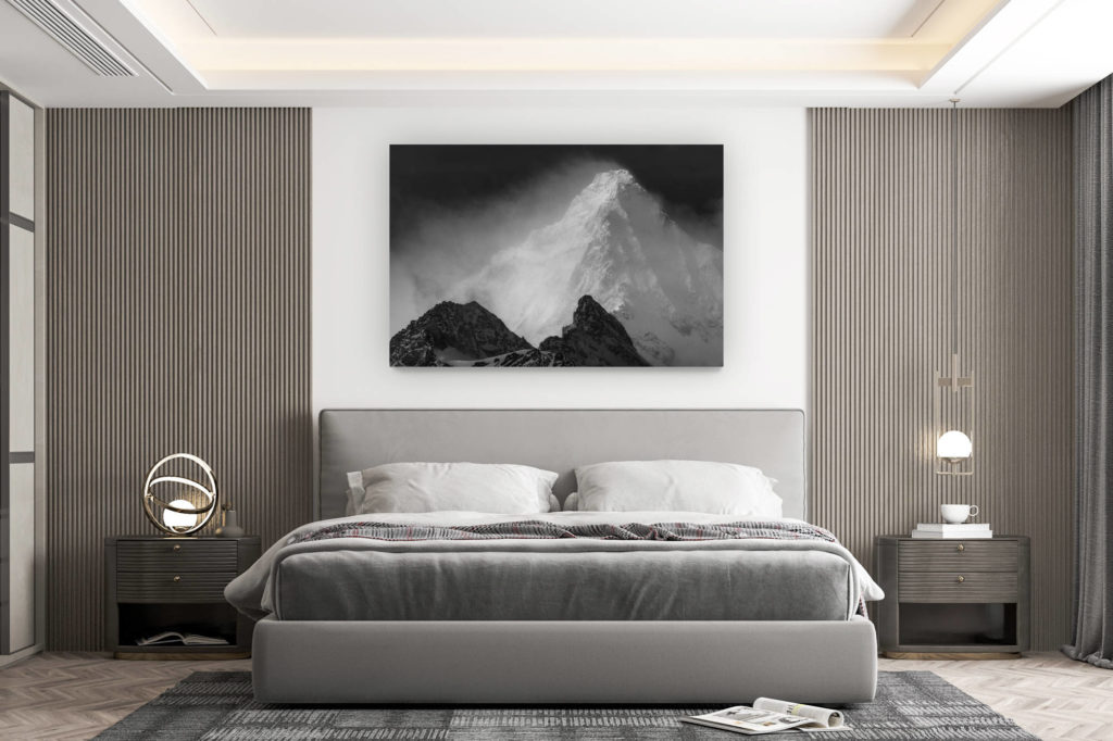 décoration murale chambre design - achat photo de montagne grand format - Obergabelhorn Zermatt - Pic de montagne dans le brouillard et la brume au sommet des Alpes Valaisannes