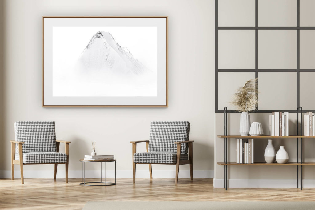 décoration intérieur moderne avec photo de montagne noir et blanc grand format - Obergablehorn north face - photo de montagne en neige Dans les Alpes Valaisannes à Crans Montana