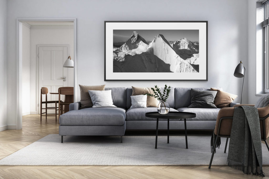 décoration intérieur salon rénové suisse - photo alpes panoramique grand format - Obergabelhorn face nord - photo noir et blanc paysage de montagne