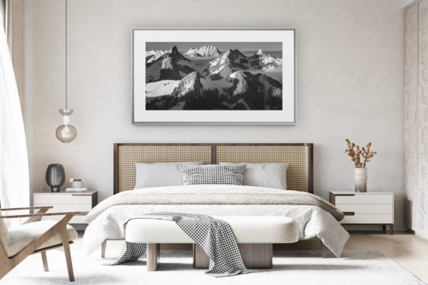 decorating a room in a renovated swiss chalet - large format panoramic mountain photo - black and white panorama of the Fribourg alps - summits Fribourg Dent du Broc Dent du Chamois Dent du Bourgo et le Moleson