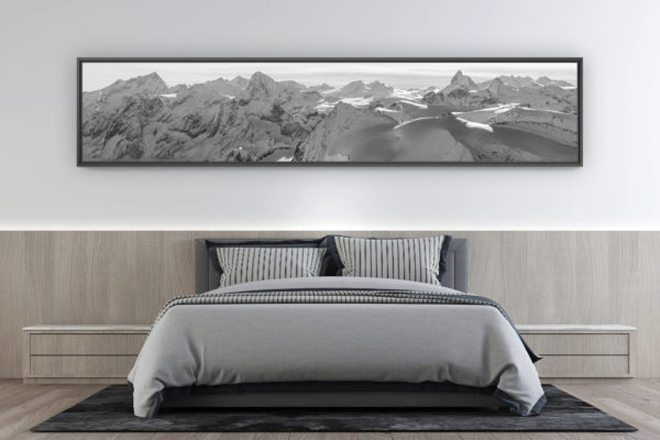 photo de montagne grand format  - décoration intérieur chambre moderne - Val des dix suisse - panorama montagne noir et blanc des Alpes Valais