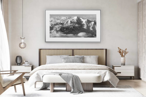 déco chambre chalet suisse rénové - photo panoramique montagne grand format - photo panoramique massif mont-blanc aiguille du midi