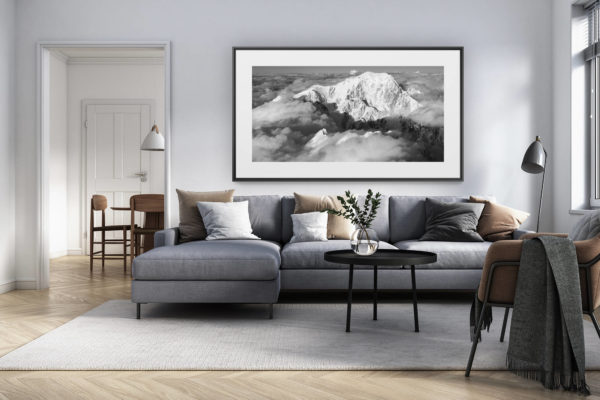 décoration intérieur salon rénové suisse - photo alpes panoramique grand format - Panorama mont-blanc noir et blanc