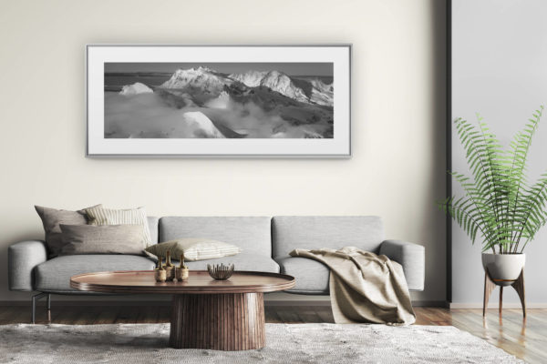 tableau montagne grand format - décoration murale salon moderne - Montagne panorama - Massif montagneux Monte Rosa Lyskamm et Castor vu depuis Saas Fee - mer de nuage montagne