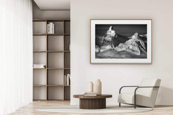 déco tendance salon moderne - photo montagne noir et blanc grand format - Image de montagne noir et blanc du Petit Muveran depuis Thyon - Alpes Vaudoises à Crans Montana